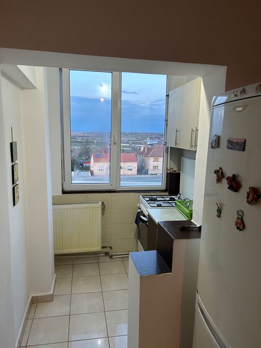Inchiriez apartament cu o camera in sanmartin in apropiere de scoala gradinita si parc la 5 min de Baile Felix