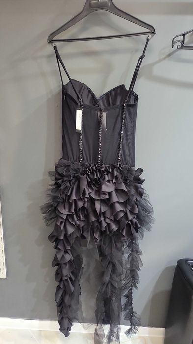 Официална    рокля