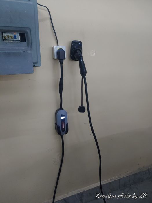 Elektrik xizmati 24/7 bemalol qóng'iroq qilishingiz mumkin