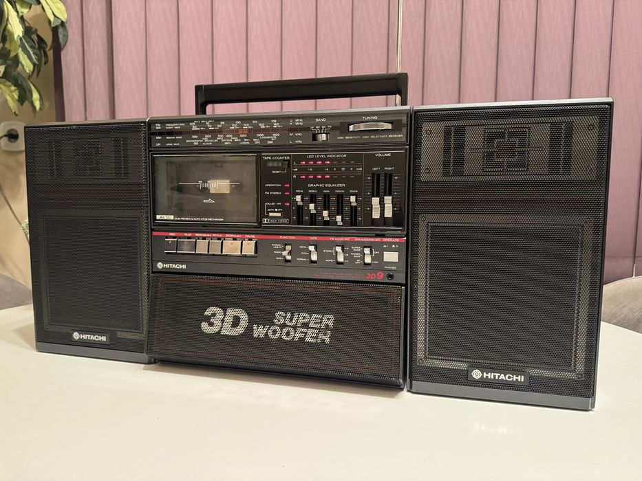 Касетофон Hitachi Trk 9230e