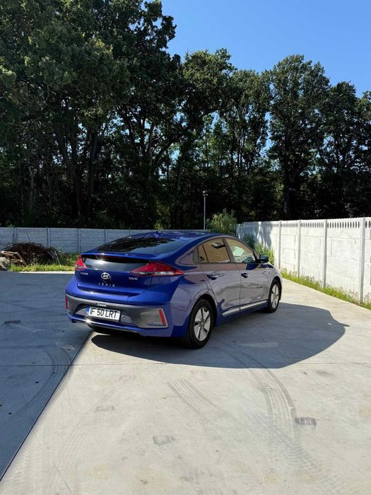 Hyundai Ioniq Hybrid 2020