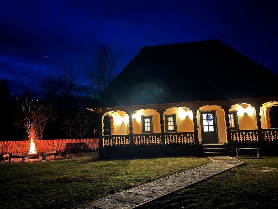 Cabana de închiriat