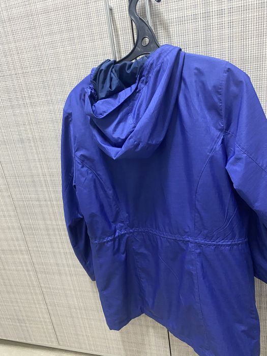 Ветровка  для девочек подростковая б/у