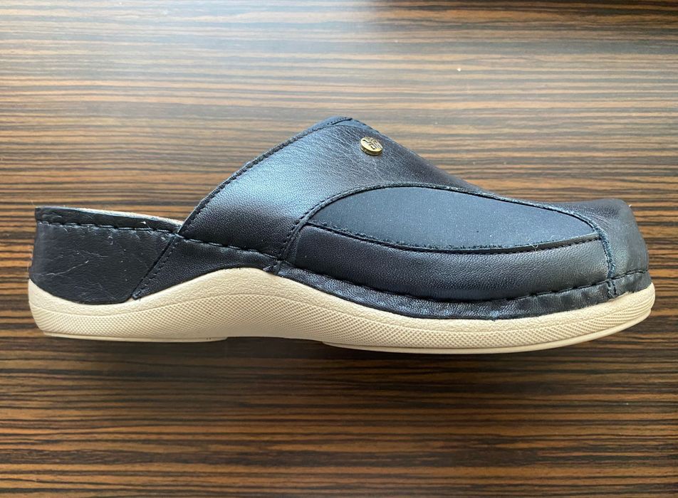 Saboti medicali, de dama, marca Leon, piele, negri, 38