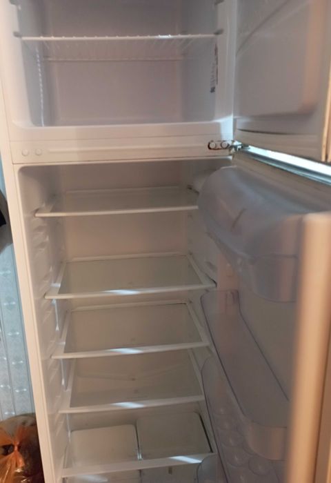 Холодильник Индезит