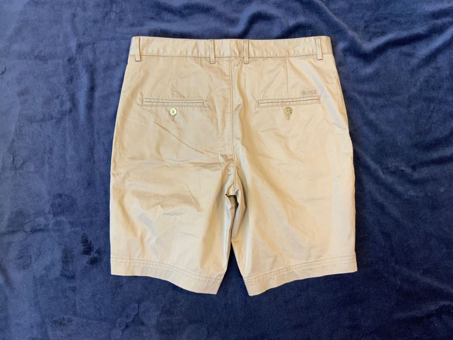 Hugo Boss-оригинални къси панталони размер s