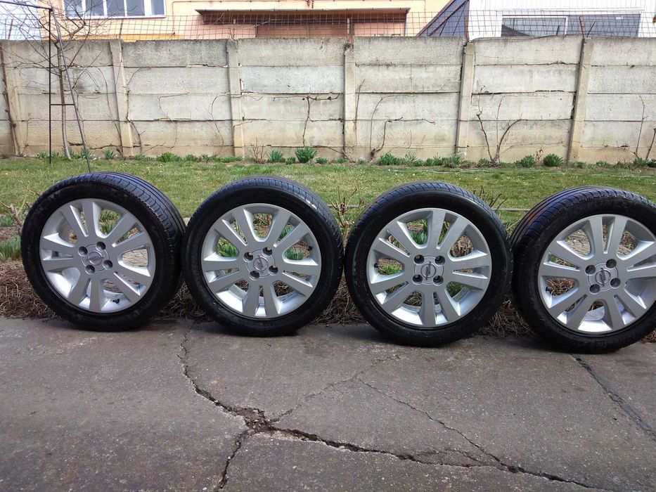 Vând jante aliaj  cu cauciucuri de vară 205/50 R16