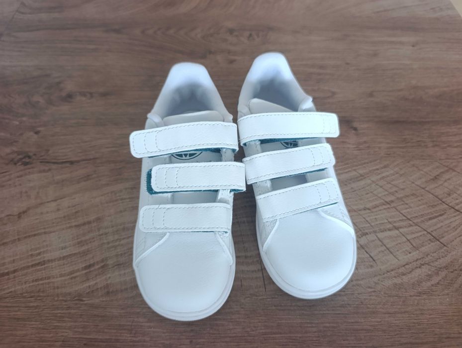 Детски НОВИ маратонки Adidas 27 номер