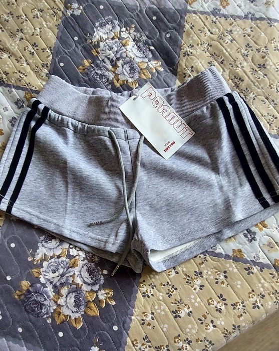 Шорты спортивные