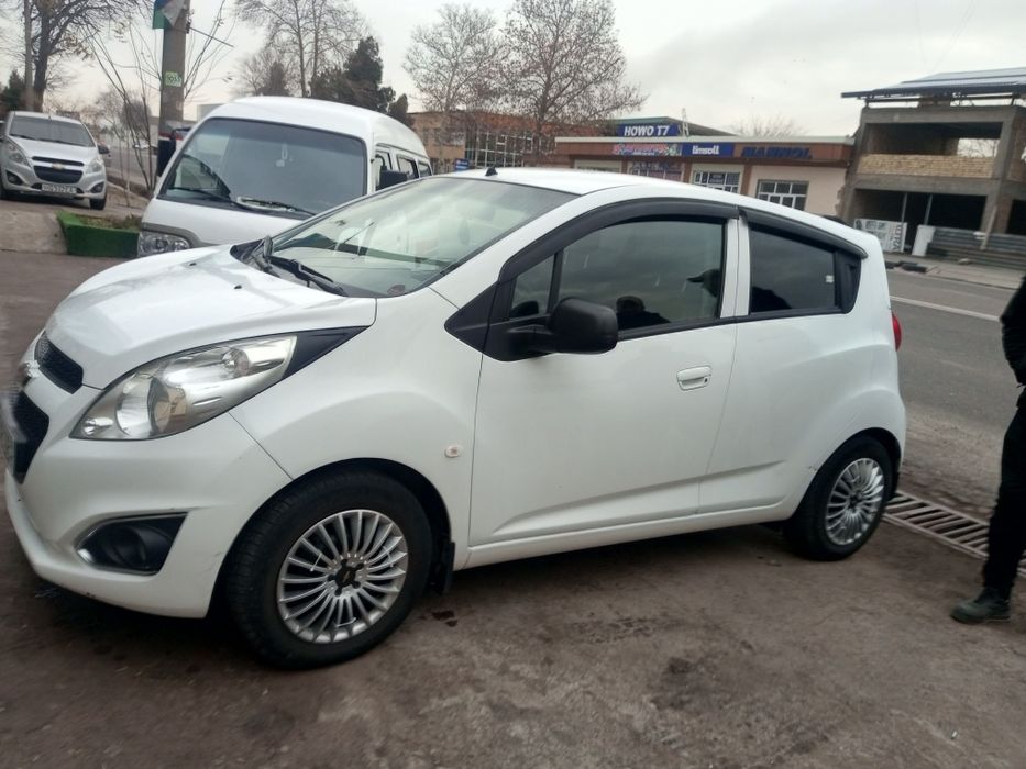 Spark sotiladi spark