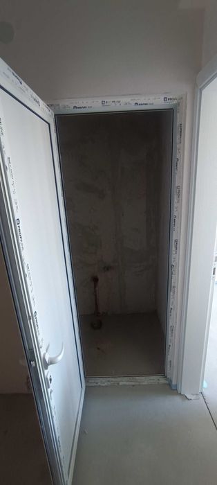 Продава се Двустаен апартамент в Кърджали, Възрожденци - 70 кв.м за 1108 €/кв.м - Снимка #1