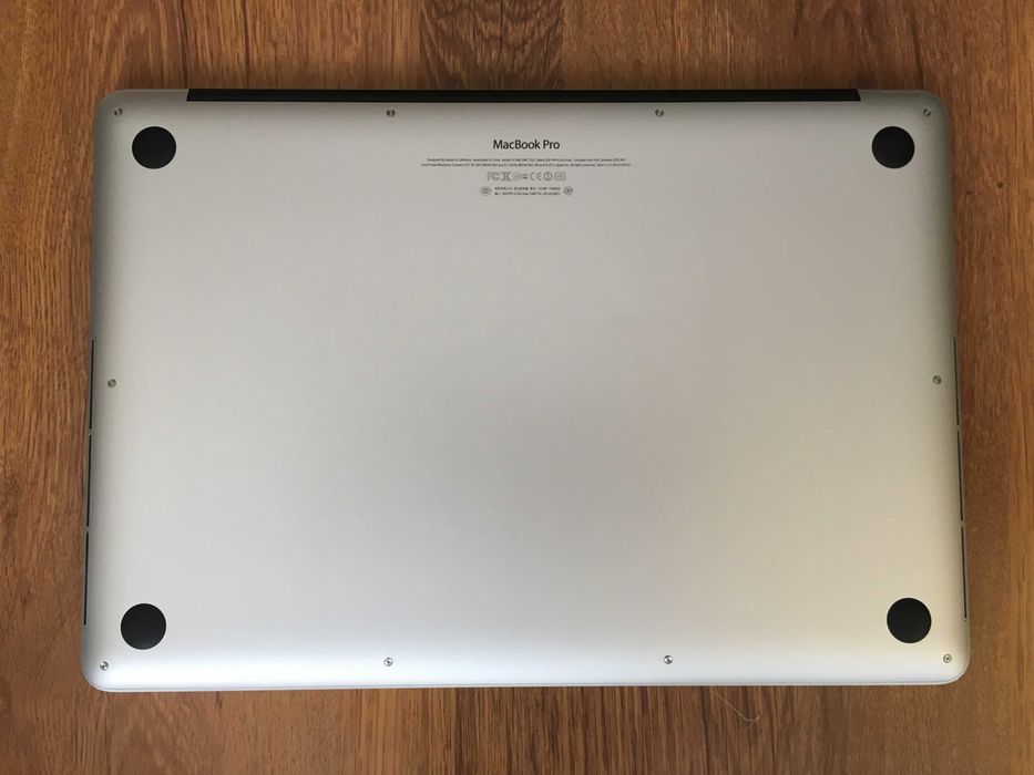 15.4' Retina Core i7 Apple MacBook Pro Mid 2015 16GB RAM/512GB SSD/Iris Pro/Бат. 6ч.