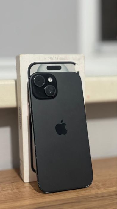 Iphone 15 128\6