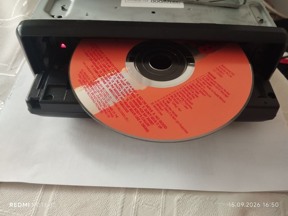 Kenwood kdc bt 8044u