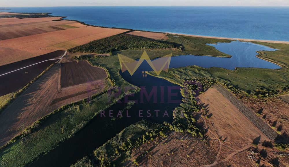 Продава се Парцел в с. Крапец, Област Добрич - 36455 кв.м за 53 €/кв.м - Снимка #5