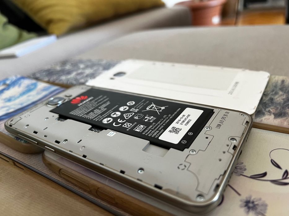 Huawei 6 II Compact LYO-L21