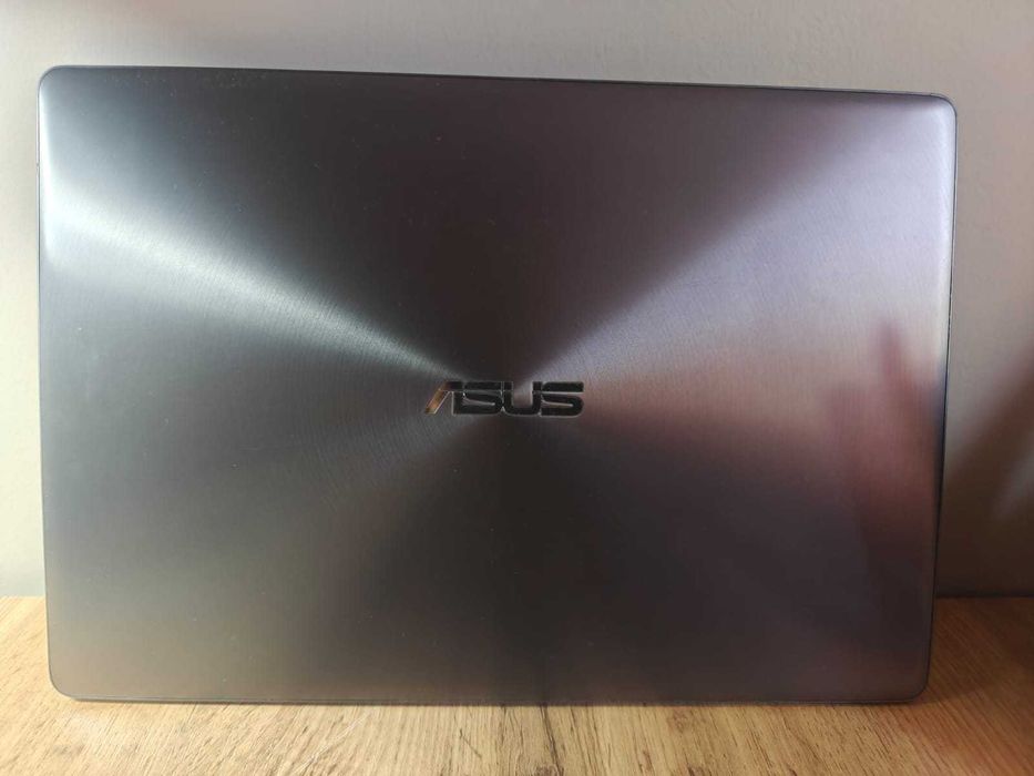 Ноутбук Asus Zenbook 13
