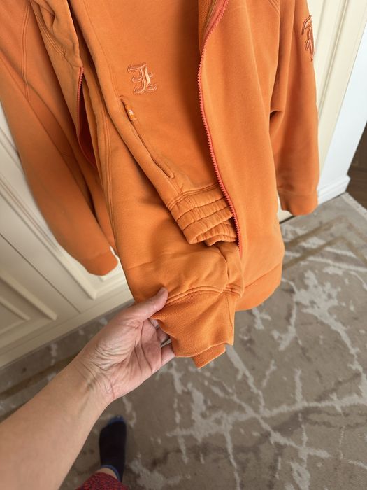 Оригинал. Италия