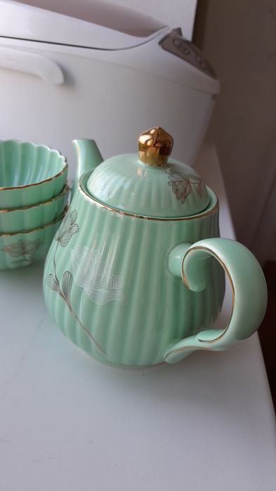 Чайник заварочный + 3 пиалы