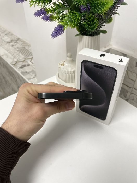 iPhone 15 pro max 256gb идеал