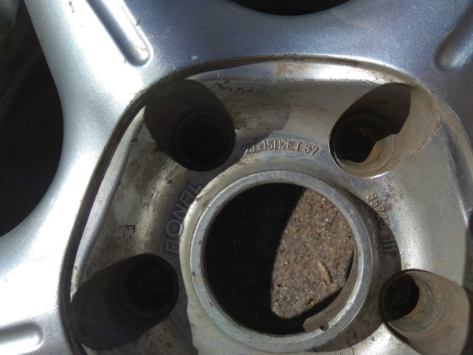 Продам оригинальные легкосплавные диски "Ronal" на BMW