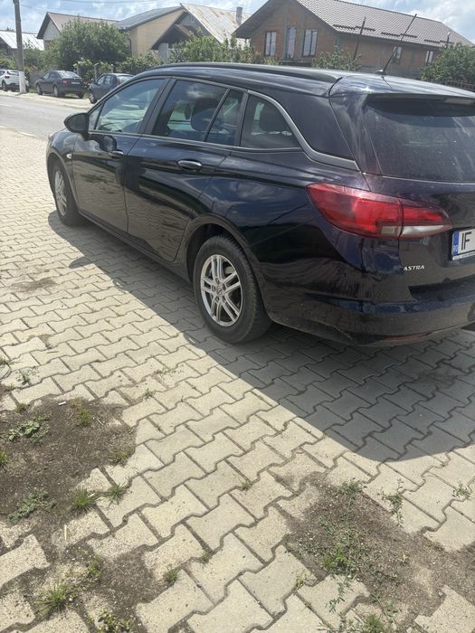 OPEL Astra 2019 — imagine 4
