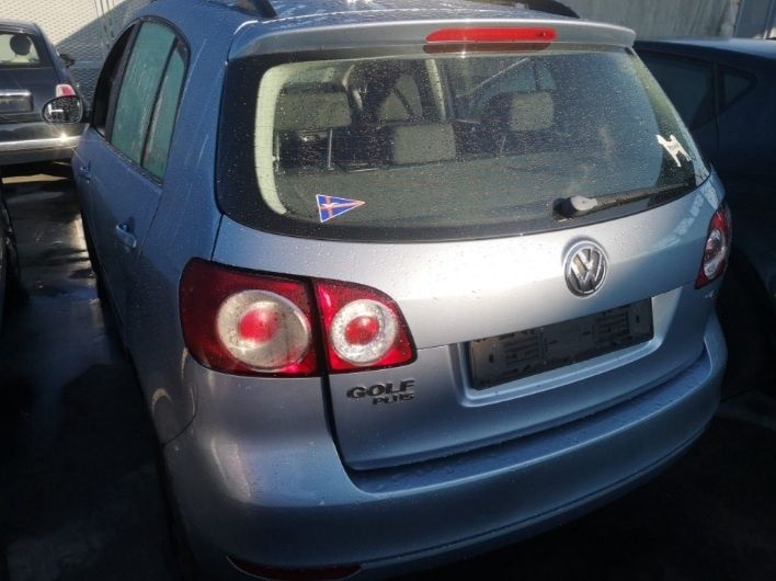 Dezmembrez vw golf 6 plus