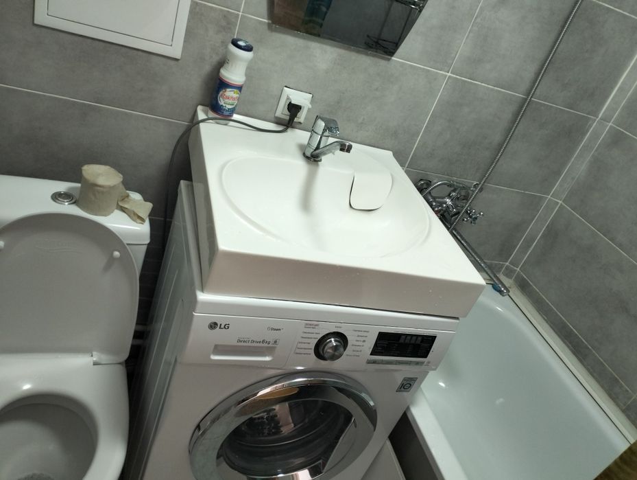 Сдается 1 комнатная посуточно