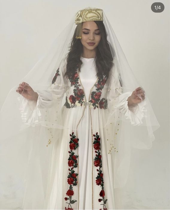 Национальные свадебные платья