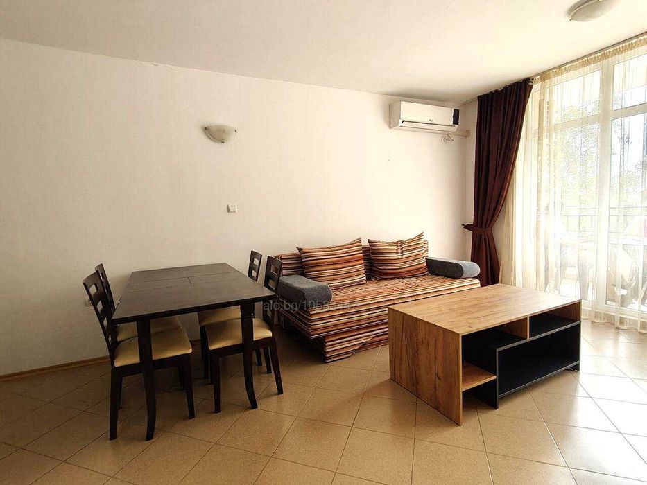 Дава се под наем Двустаен апартамент в к.к. Слънчев бряг - 72 кв.м за 256 € - Снимка #4