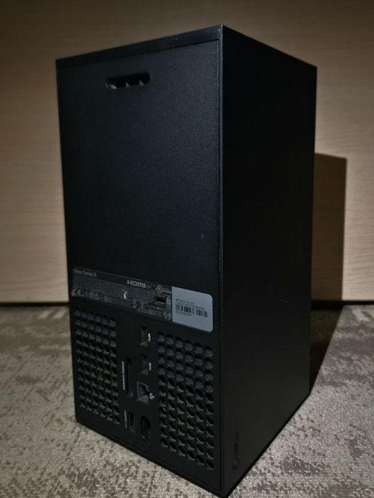 Xbox series X в идеале + 2 геймпада