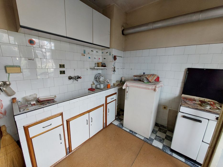 Продава се Тристаен апартамент в Казанлък - 76 кв.м за 873 €/кв.м - Снимка #6