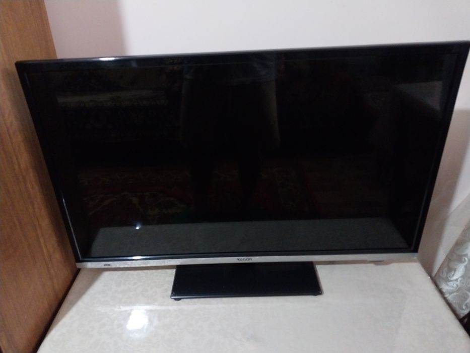 Телевизор ROISON.Покупали 15 лет назад.