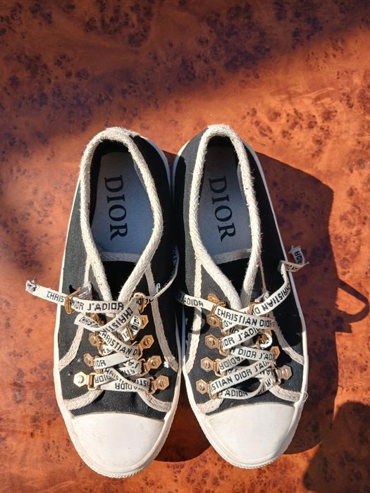 Krasofka Dior Razmer:37