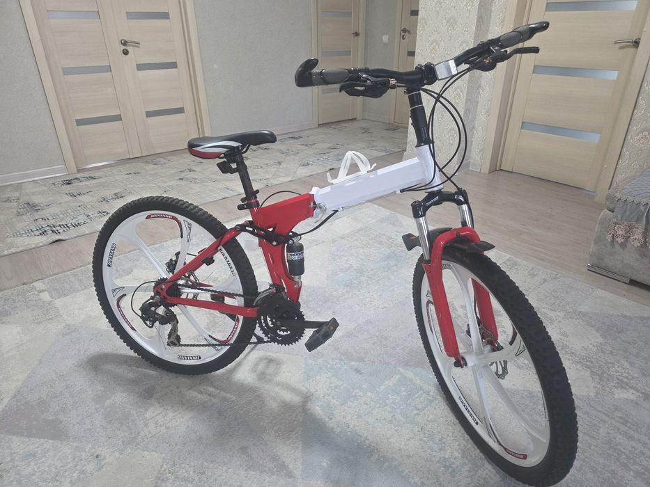 Велосипед спортивно-прогулочный