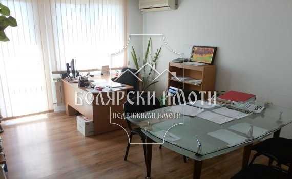 Продава се Мезонет в Велико Търново, Център - 205 кв.м за 1025 €/кв.м - Снимка #5