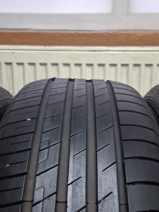 Set 4 anvelopele Vara 225 55 17 Goodyear Grip Performer