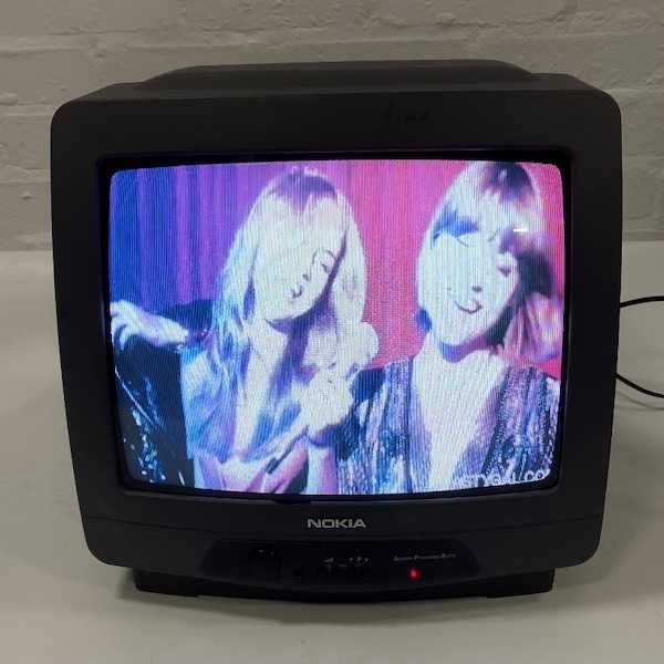 Televizor CRT (tub) NOKIA, 14 inch, stare foarte buna, retro gaming TV