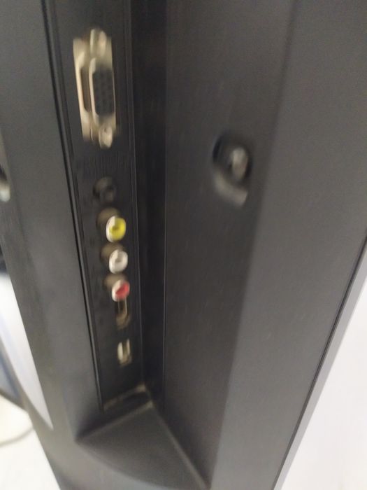 Продам телевизор Sony Bravia, LCD, б/у.  Есть техпаспорт, пульт.