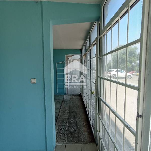 Дава се под наем Магазин в София, Люлин 3 - 83 кв.м за 511 € - Снимка #4