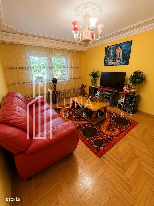 Apartament 3 camere + cameră amenajată la subsol | 2 băi | Tractorul