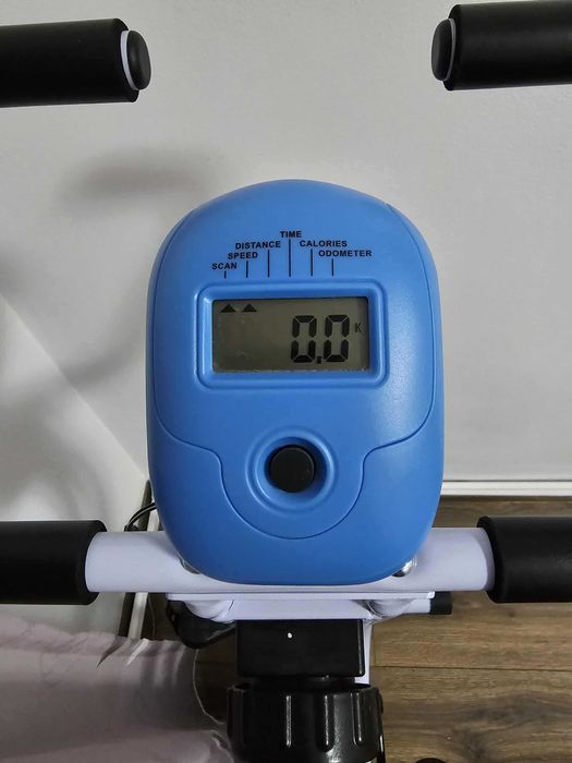 Vand bicicleta fitness.