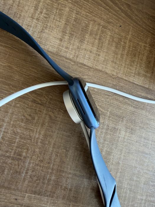 Apple Watch Series 7, 41 мм,