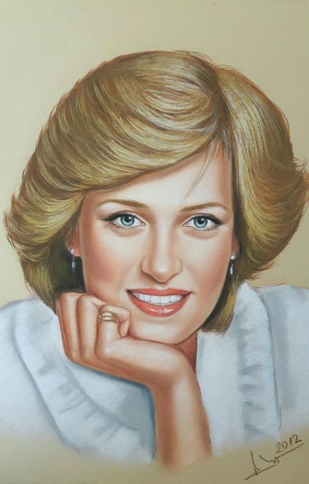 Рисувам портрети.Подарък за сватба,рожден ден и други поводи.