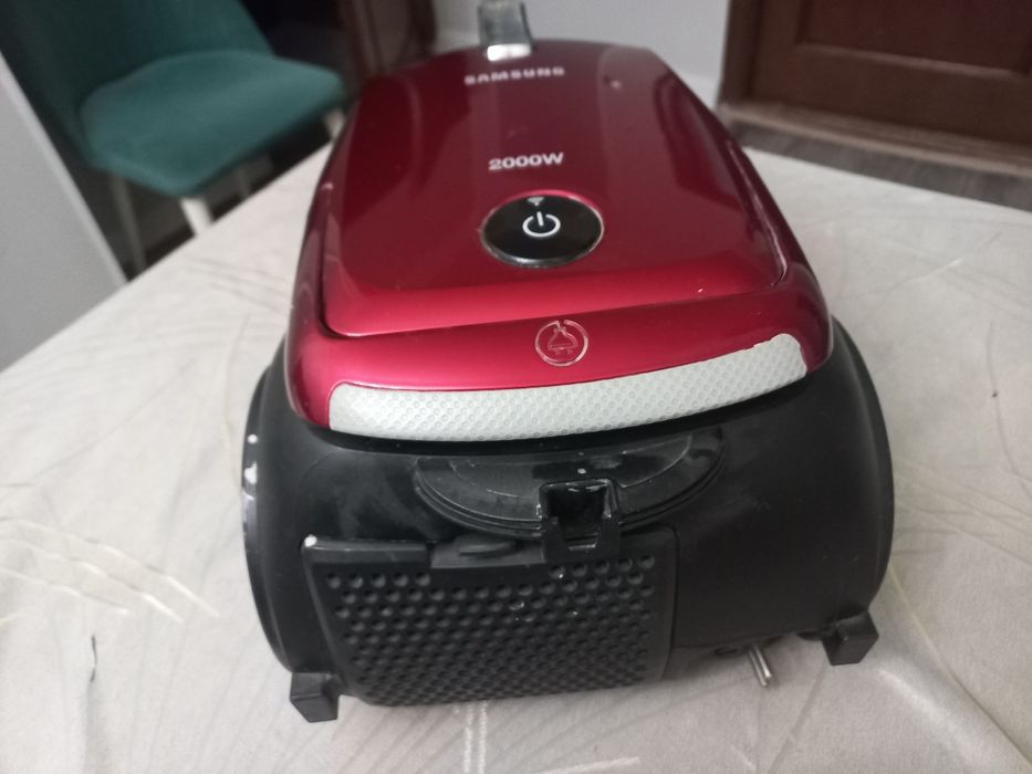 Продам пылесос от компании самсунг