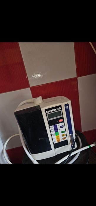 Ionizator apa alcalina Leveluk