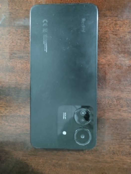 Продается телефон Redmi 13c