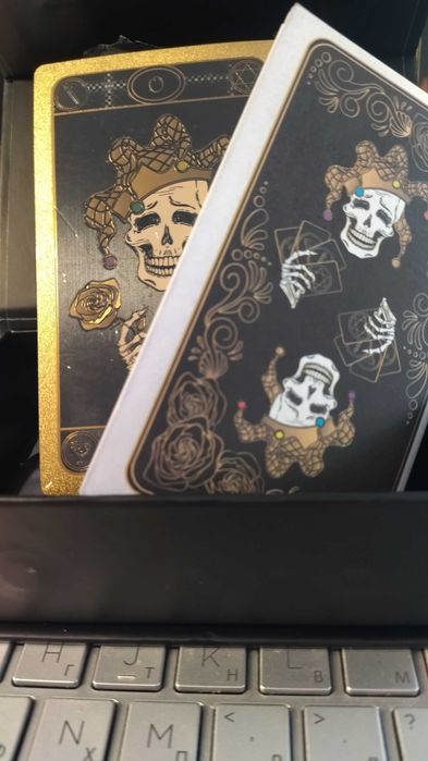 Таро. Луксозно готическо таро (Skeleton Tarot)