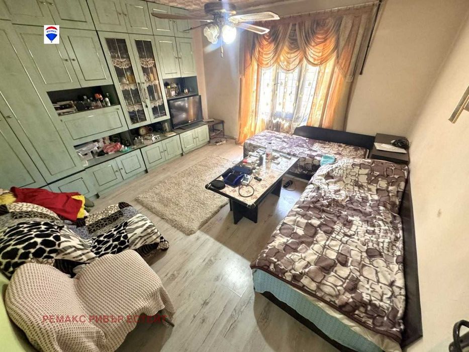 Продава се Къща в Русе, Здравец Изток - 159 кв.м за 1287 €/кв.м - Снимка #10