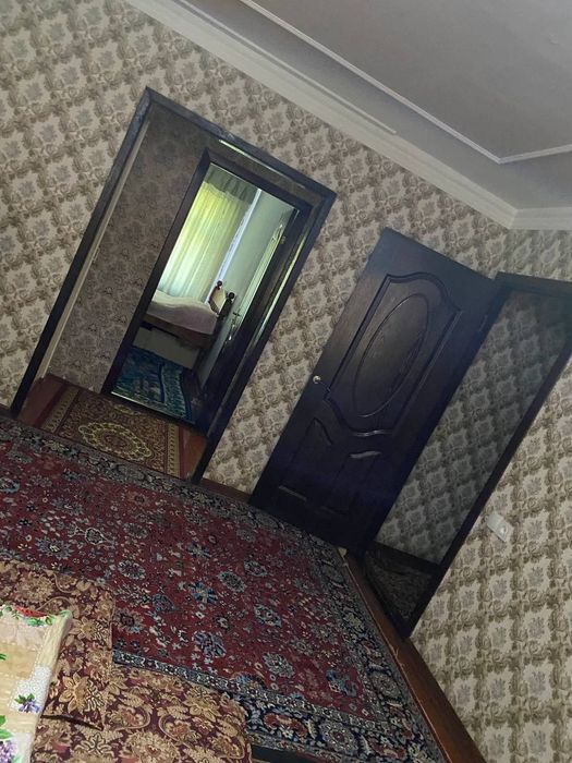 Чиланзар 9 квартал 3- комнатная продаётся